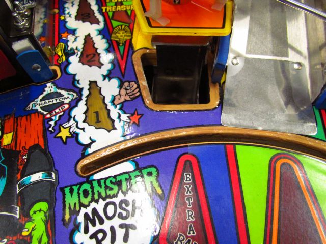 9
Playfield is  rough and  has been  doctored up.will be replaced  which is the norm  these days on MB.
