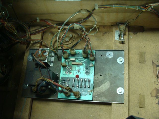 16
 Transformer panel and board are rough.