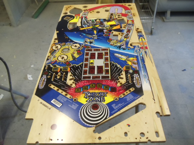 25
Playfield is treated with adhesion promoter.