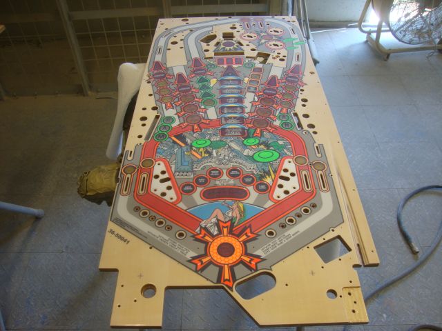 19
Playfield has been sanded once more and will be cleared a final time.I was not fully satisfied with the  insert edges and le