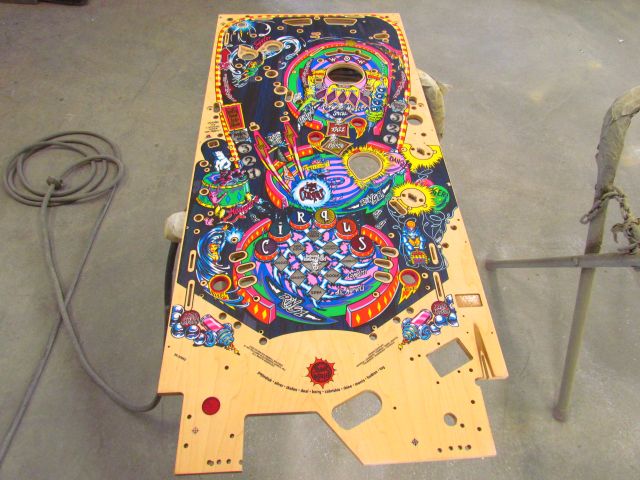 8
Playfield is  sanded as  level as possible.Quite a job  because of the  surface  condition prior to.