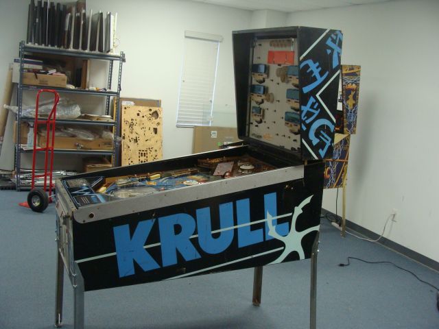 1
 Krull is an extremely rare game.Made in 1983 there are a reported 10 units made.
 That being the case the starting platform