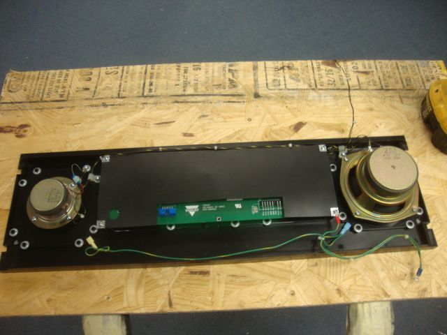 82
Speaker panel is rebuilt with a new DMd and window.