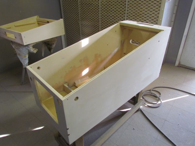 151
Cabinet is  sanded and ready to prep  for  final paint and clear.
