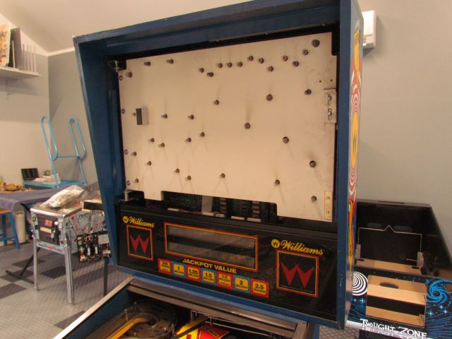 21
Ready to teardown.Will restore as I go since I already have  parts in order in terms of cabinet and playfield.