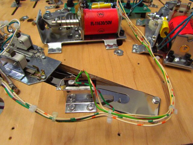 173
Wiring to the switched is being reconfigured in some areas in the interest of making the harness neat and flow better.