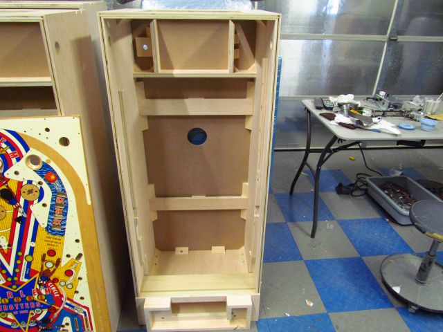 33
Entire outer shell is made of  real  plywood no longer  particle board on the back,  