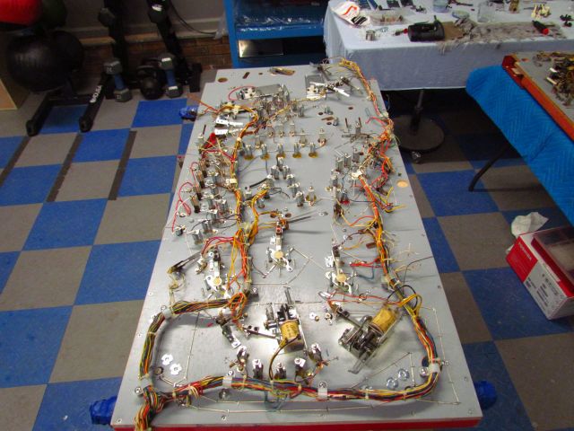 210
Wiring harness has been cleaned and  is now placed in order to be  soldered in.A lot of the  extra work involved in cleanin