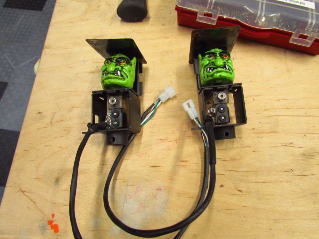 145
Troll assemblies are done.They have new extended wiring that is full protected and  now both the lamp and  switch is on a t