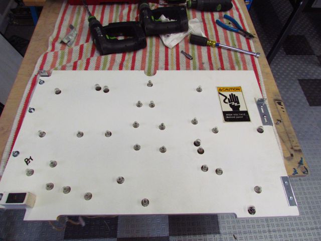 180
Lamp panel  is ready to  install.